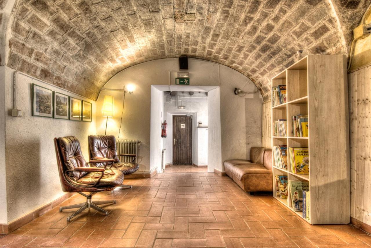 Hostel Mas Pages Sant Esteve De Guialbes Zewnętrze zdjęcie